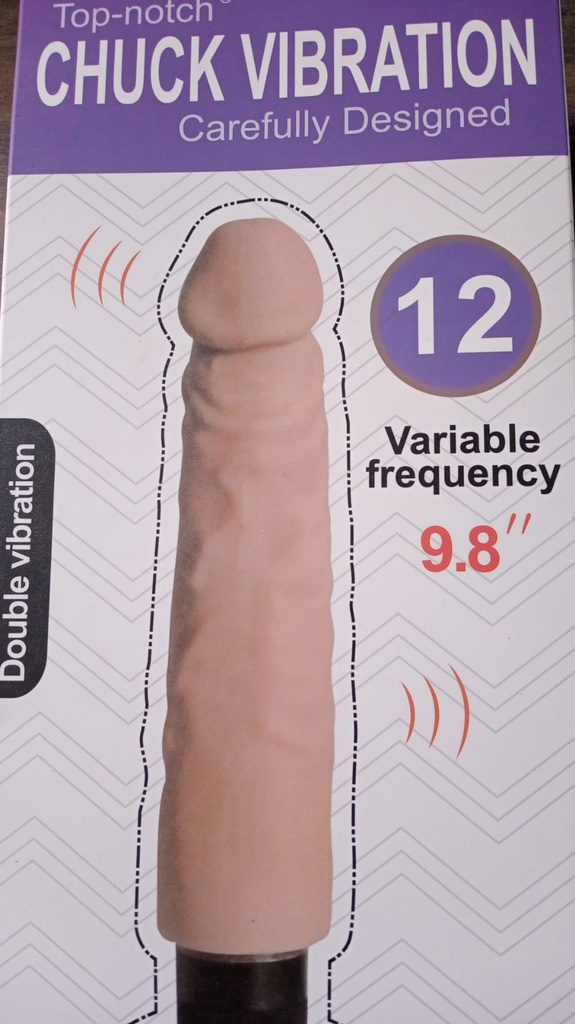 CHUCK VIB CAREFULLY BASE FLESH CON TESTICULOS 9.4